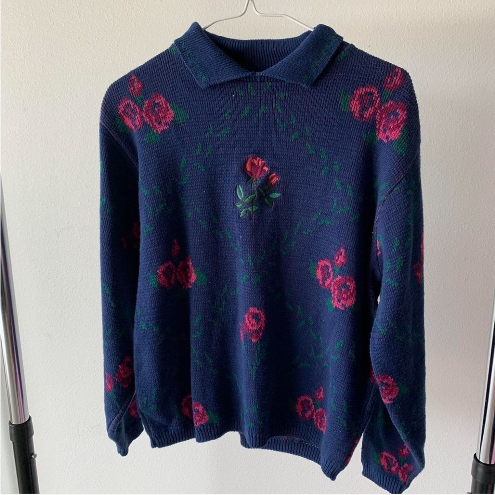 Vintage Navy Blue Embroidered Rose Sweater Flower Knitwear Floral Pullover 90s